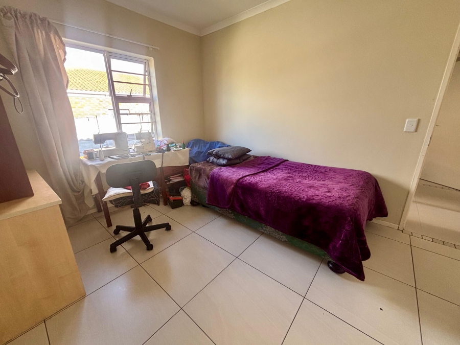 To Let 3 Bedroom Property for Rent in Marinda Park Western Cape